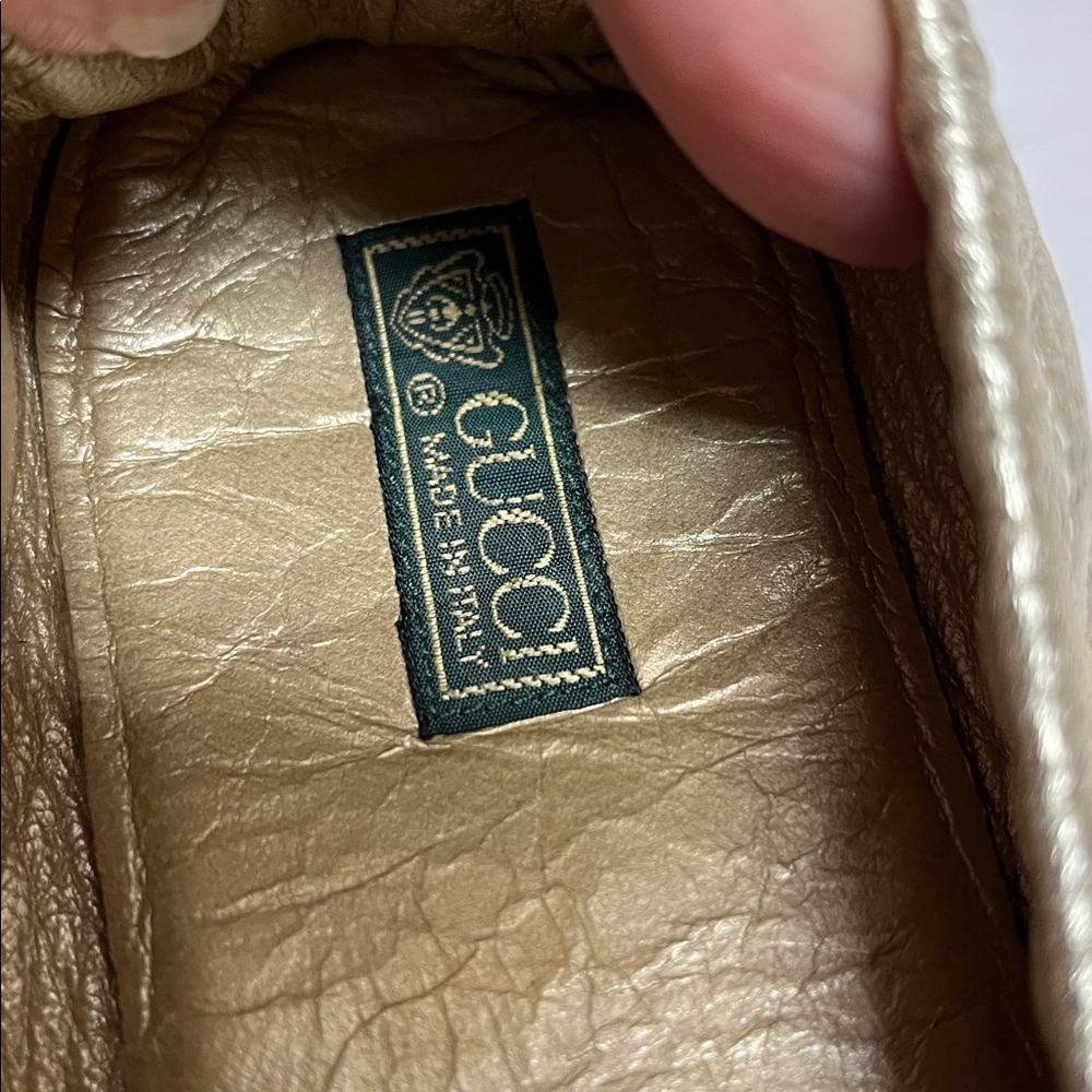 RARE Gucci Gold calfskin metallic Flats - Picture 6 of 15